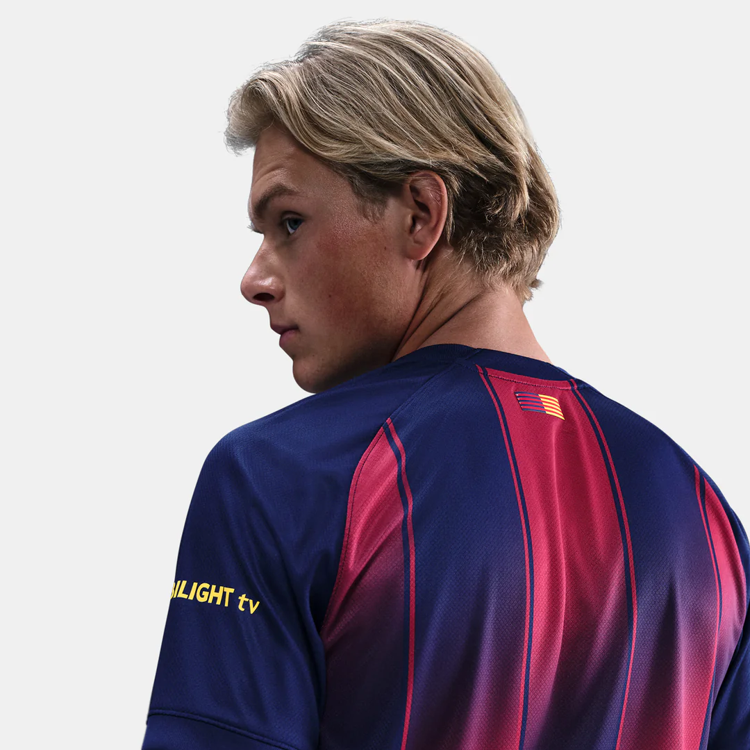 Camiseta Barcelona - Home 2025/26 + Chaveiro de Brinde 🎁