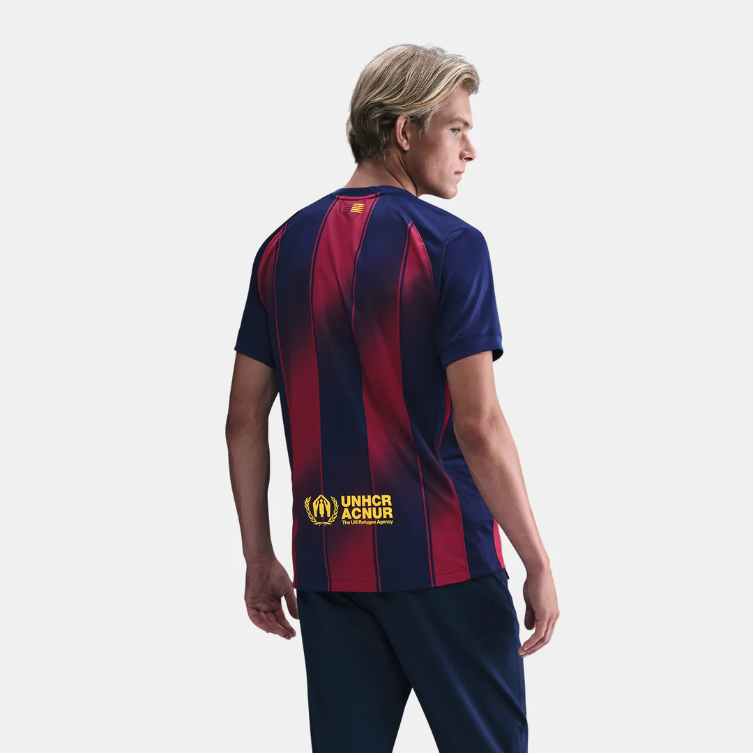 Camiseta Barcelona - Home 2025/26 + Chaveiro de Brinde 🎁
